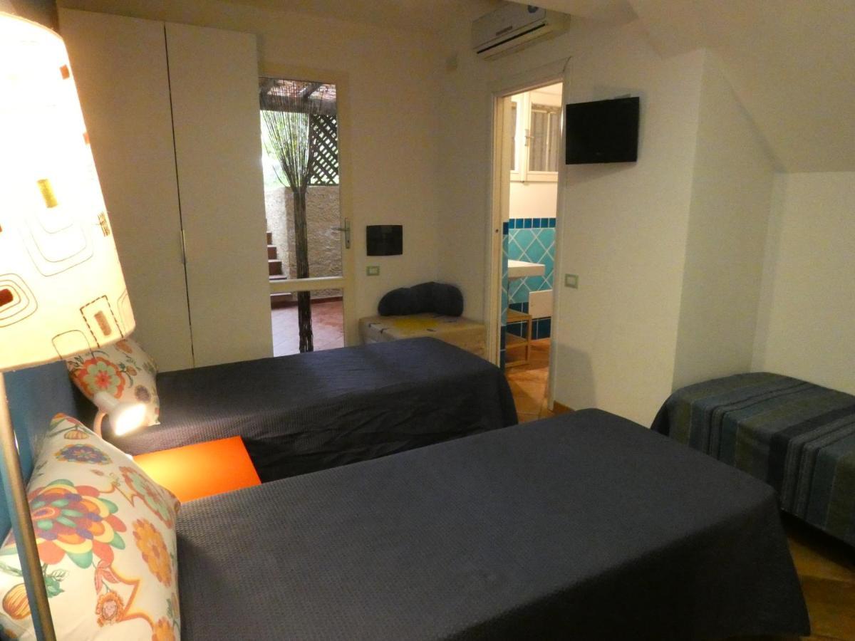 B&B Mrcaruba Stintino Kültér fotó