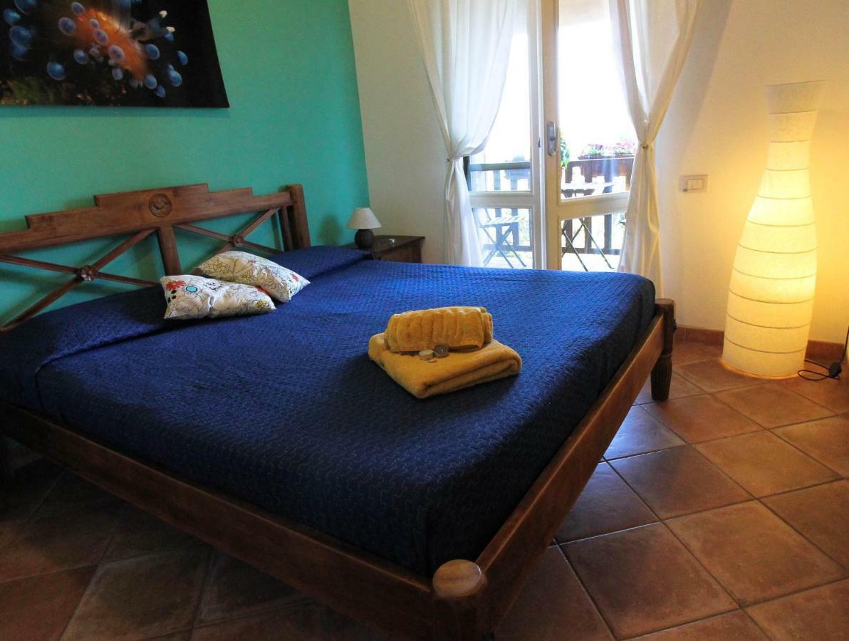 B&B Mrcaruba Stintino Kültér fotó